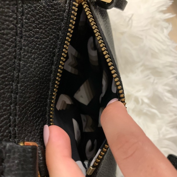 SOLD‼️ Marc Jacobs Crossbody Bag LIKE NEW! - Picture 5 of 8
